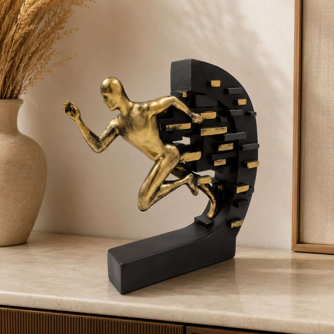 Breakthrough Athlete Sculpture preview image 1