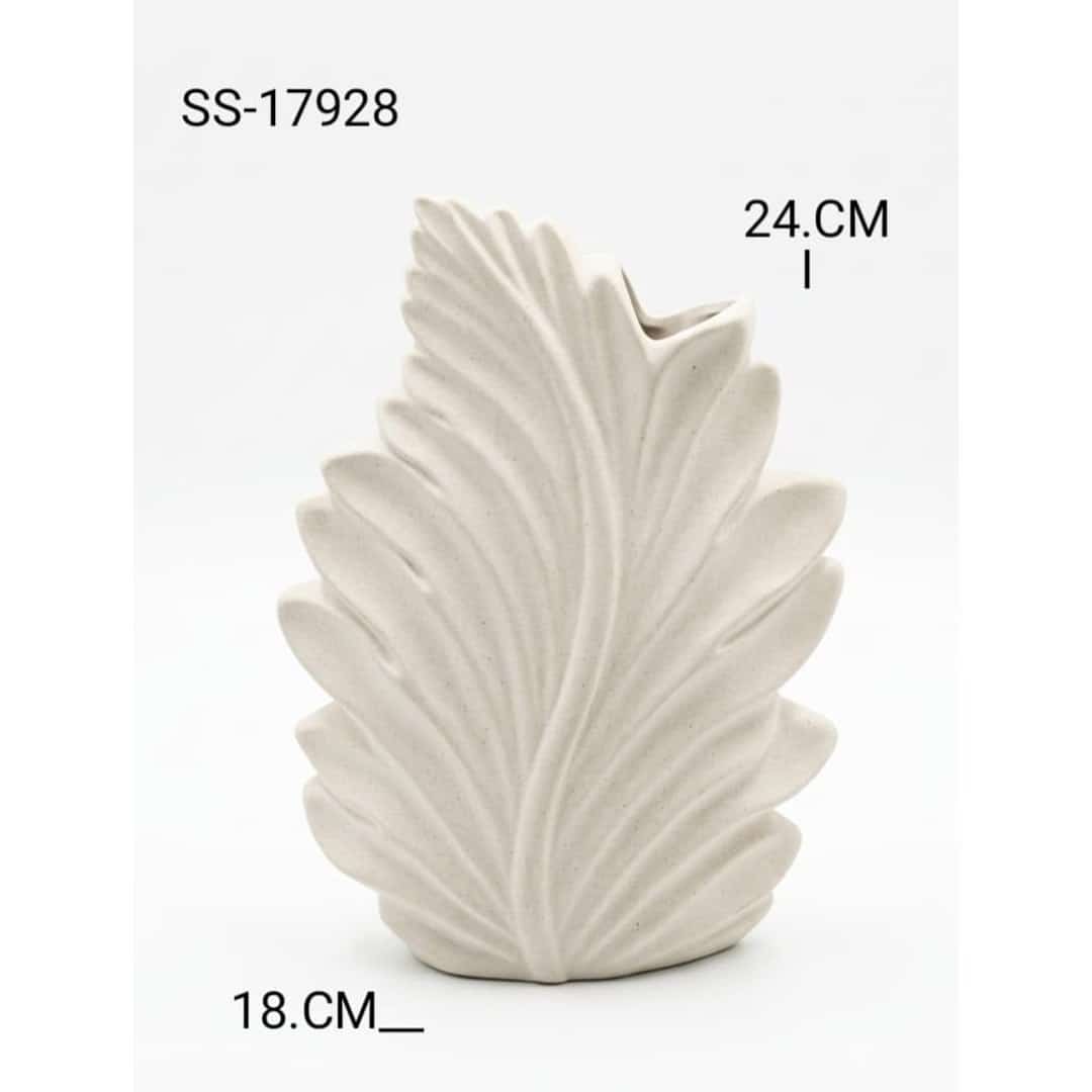 Leaf-Shaped White Ceramic Vase preview image 2