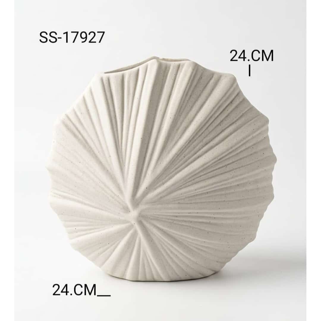 White Shell-Texture Ceramic Vase preview image 2