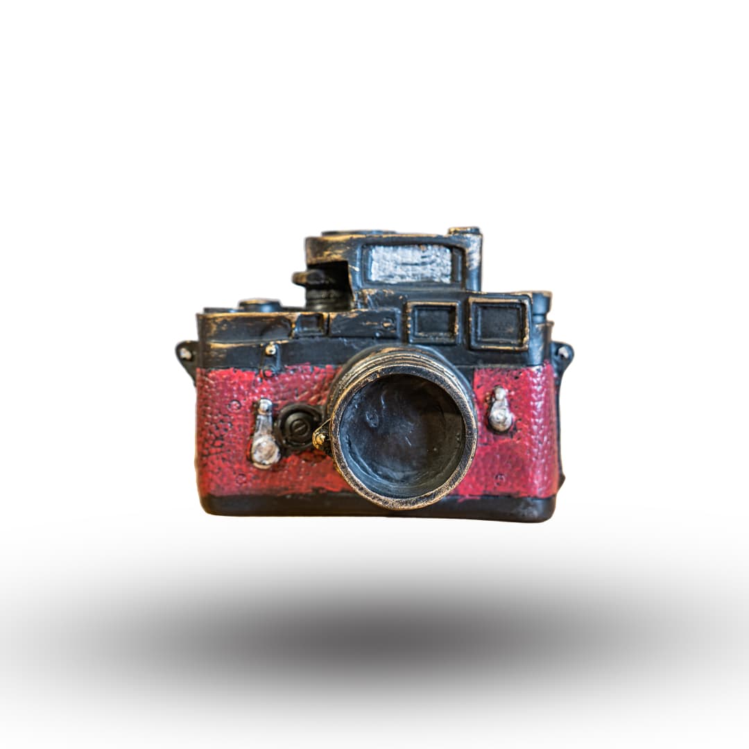 Retro Camera Sculpture image 1