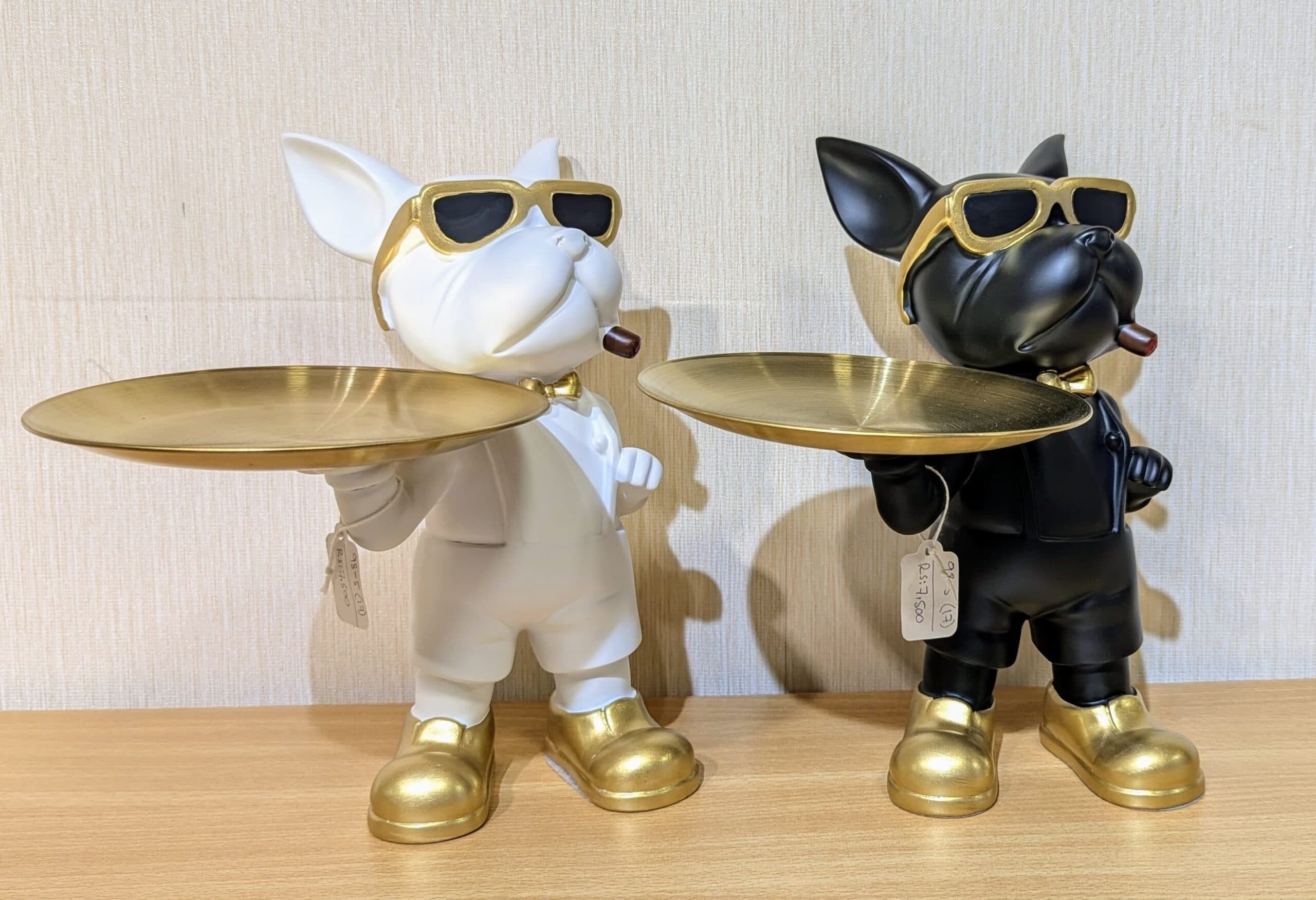Chic French Bulldog (Single PCs) image 1