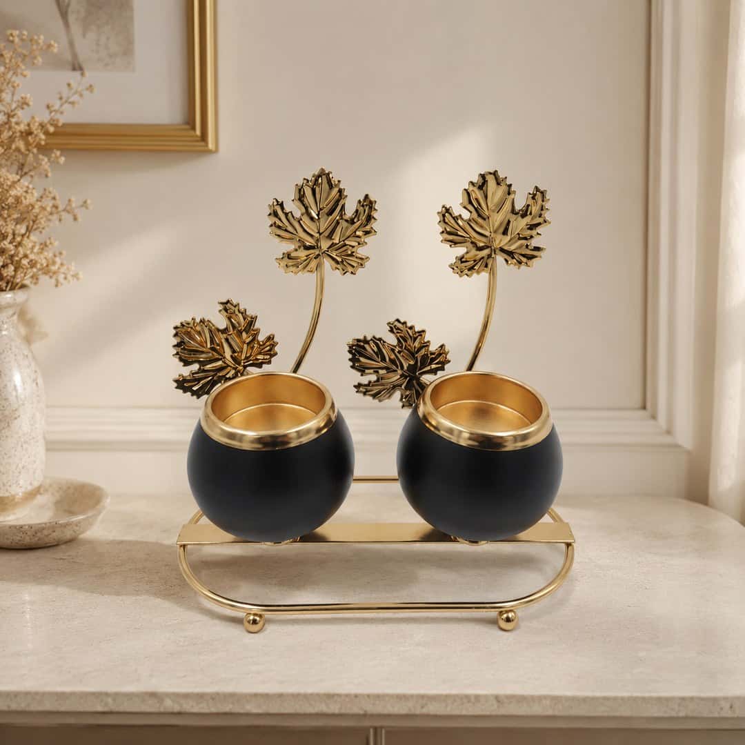 Black Gold Floral Candle Holder Set